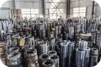 Dong Qiang การผลิตเครื่องจักรไฮดรอลิกคุณภาพสูง Breaker Bush ชุดสำหรับ Sb121 Sb131 Sb151 Sb81 Sb70 Hb20g Hb30g Hb40g